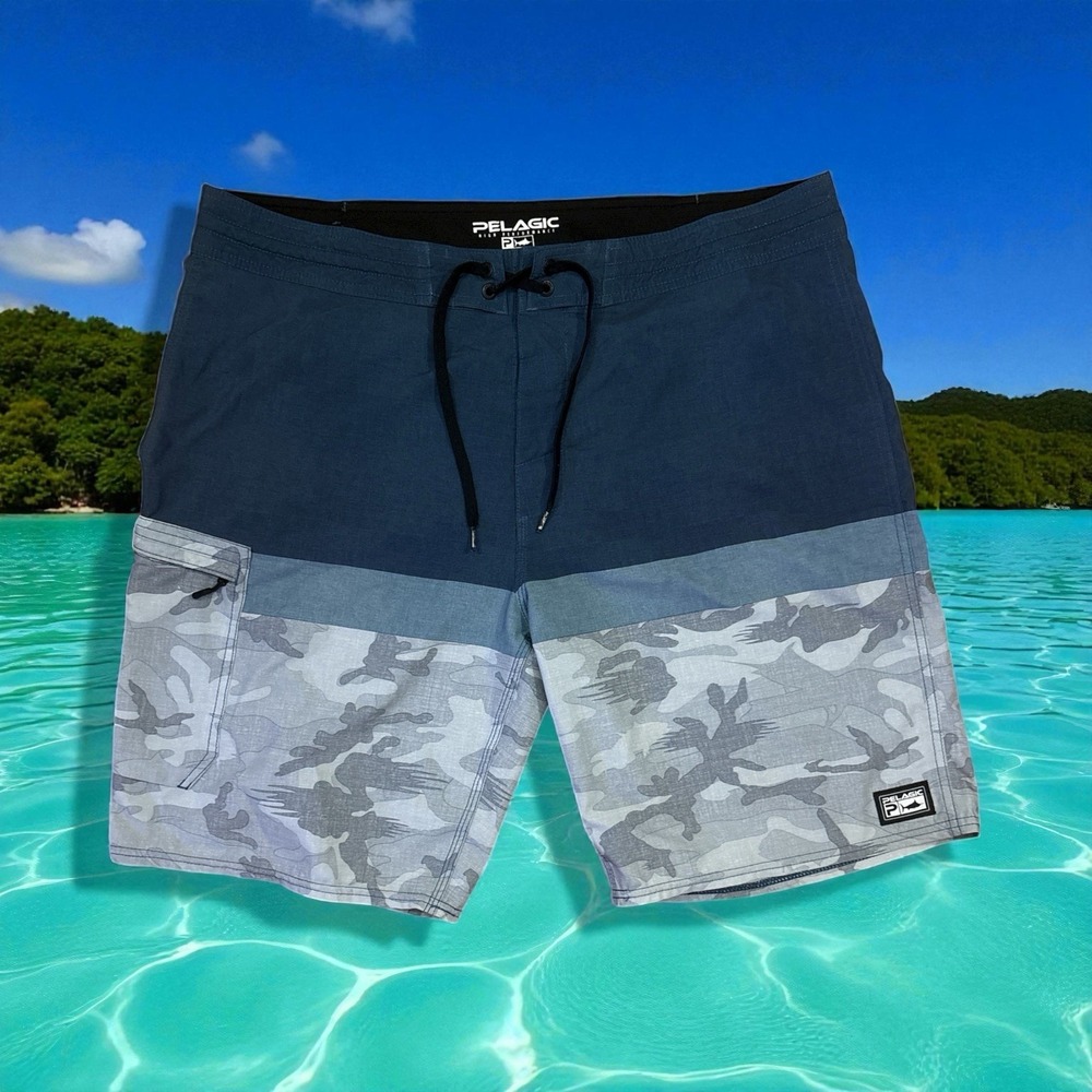 Pelagic Board Fishing Shorts Mens 38 Blue Hybrid‎ Fish Print